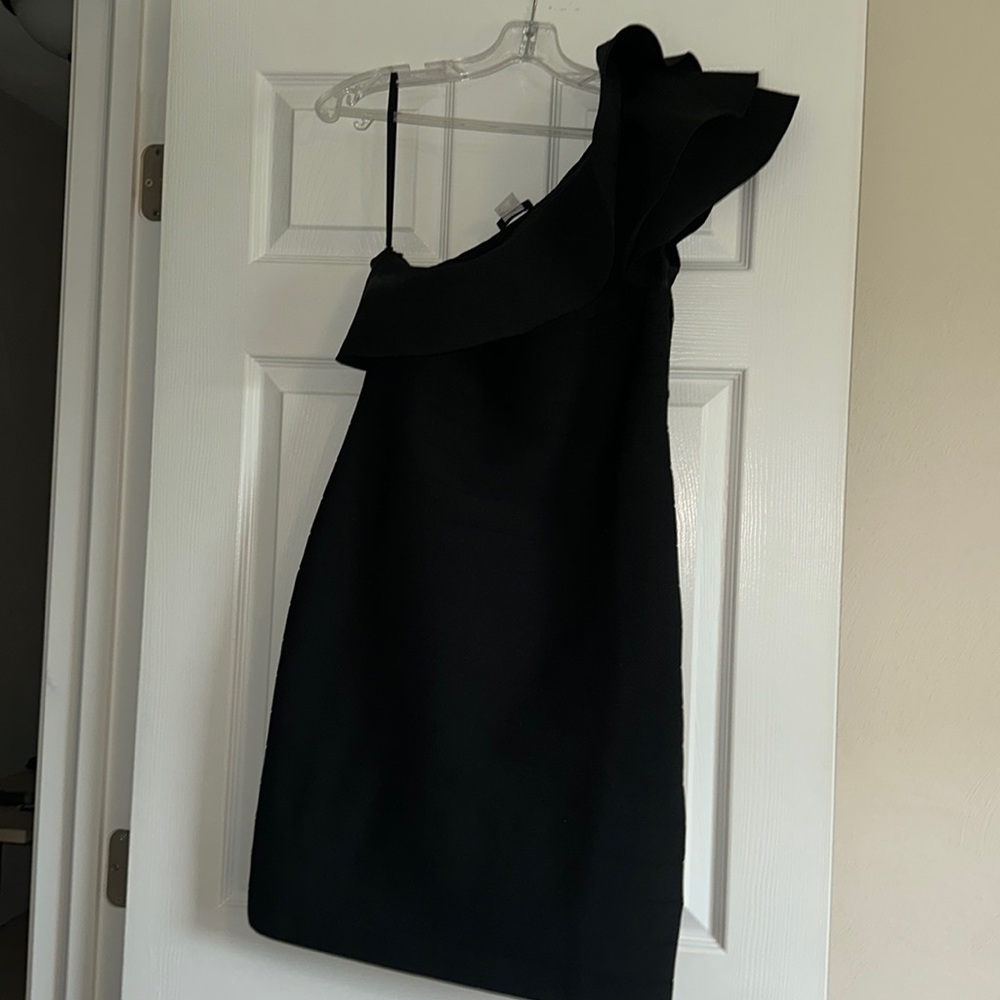 VENUS bandage dress
